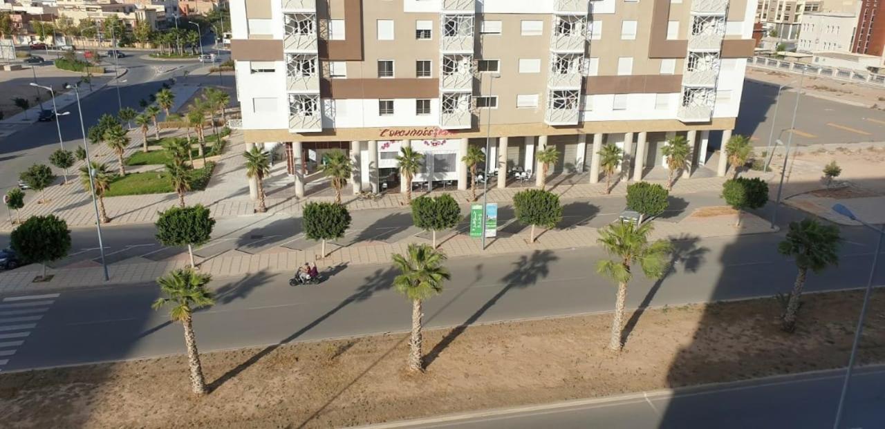 Coralia Bel F3 Clim Wifi Parking Prive Iptv Apartment Oujda Exterior photo